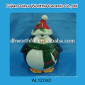 Cute decorativas de cerámica de Navidad pingüino figurillas